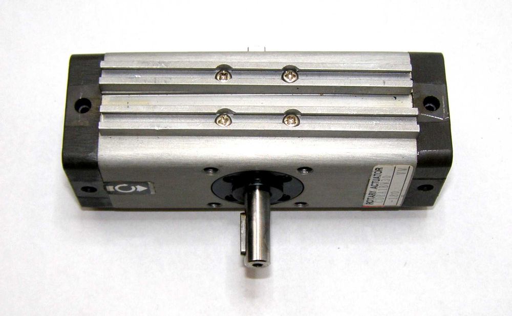 Actuator rotativ pneumatic SMC Rotary Actuator CDRA1BW30