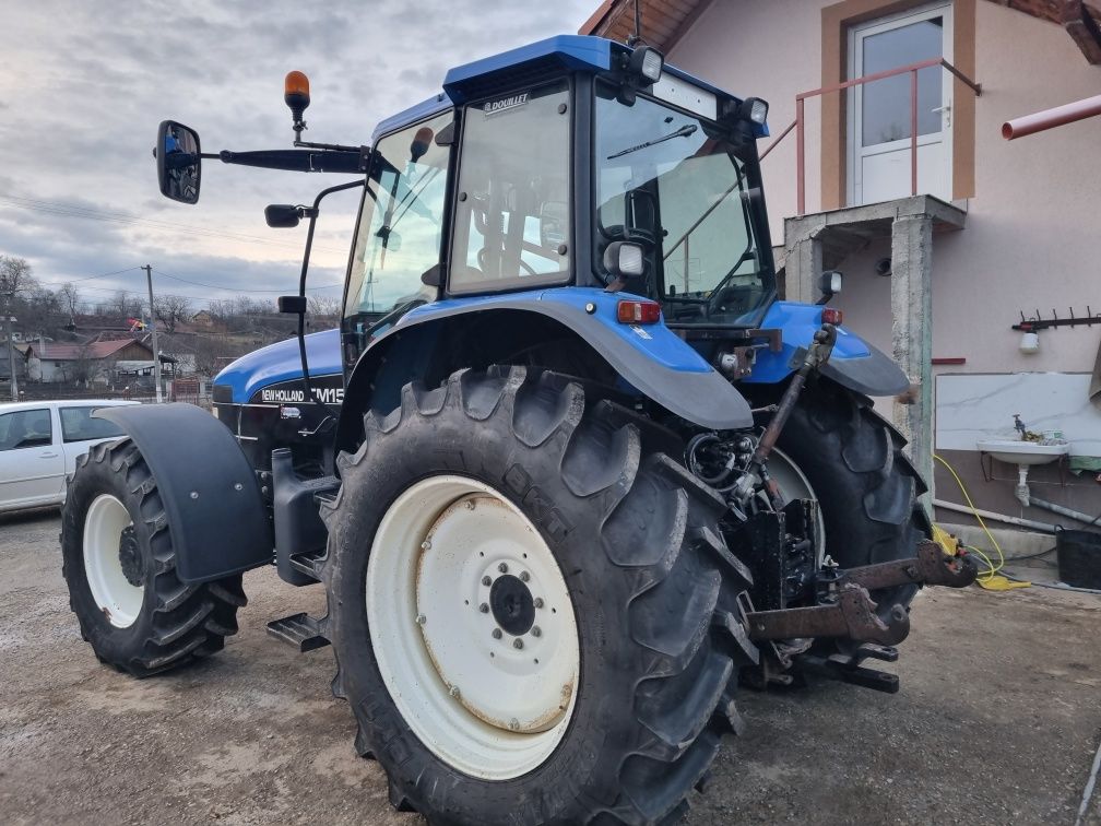 Tractor New Holland TM 150