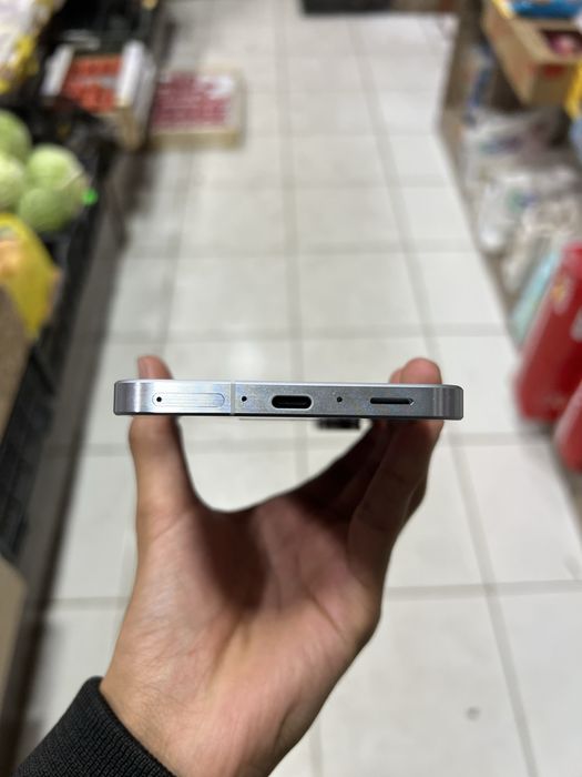 Самсунг А56 1 йил гарантия