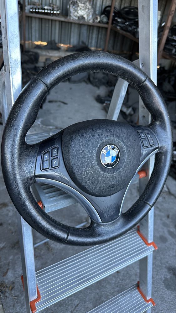 Мулти Волан BMW E90 E92 E92 E87 E84