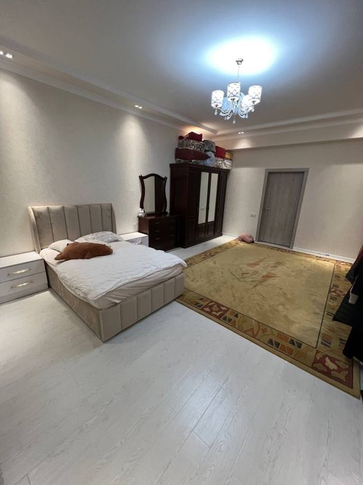 Срочна Дуплекс квартира сотилади