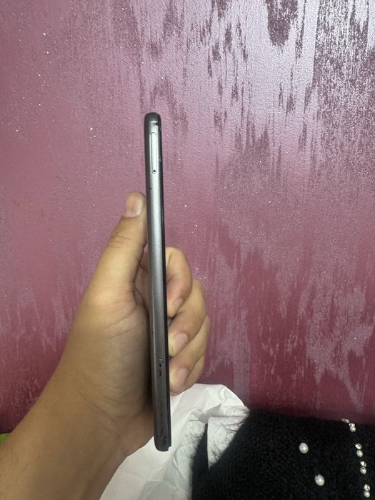 Motorola e 20        .