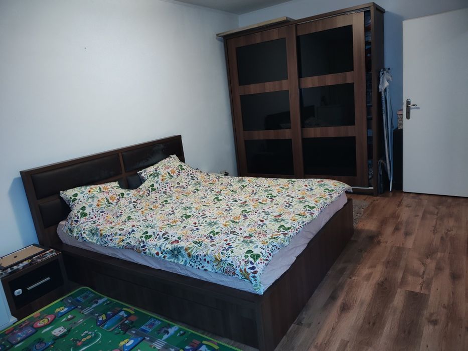 Oferta Vânzare apartament 3 camere decomandat