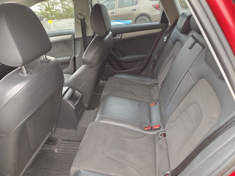 Vând Audi A4 b8 facelift S-line an 2014 euro 6