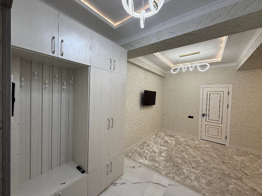 Сергели 8. 4/1/5 80 м² сдаётся в аренду