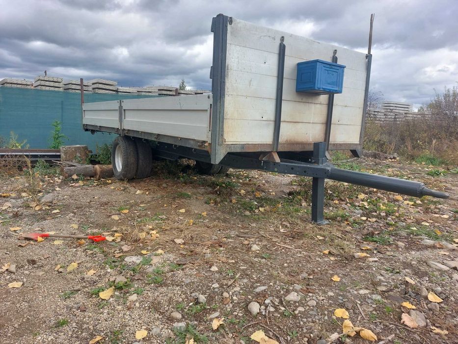 Remorca după tractor, bena 5 m lungime, 2.10 latime