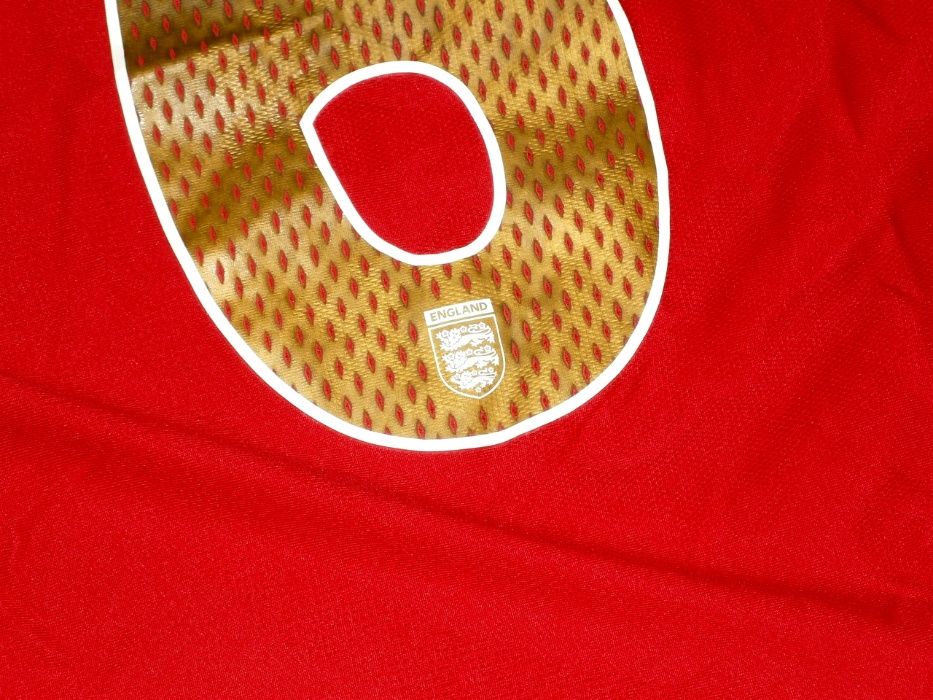 Tricou oficial fotbal Anglia , numarul 6 Terry , original Umbro