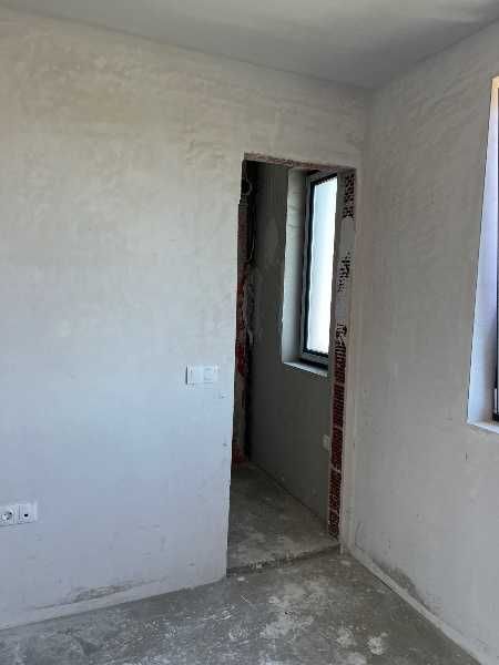 Продава се Тристаен апартамент в Пловдив, Остромила - 92 кв.м за 1299 €/кв.м - Снимка #4