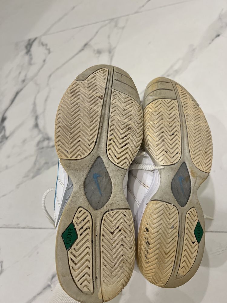 Дамски маратонки Nike