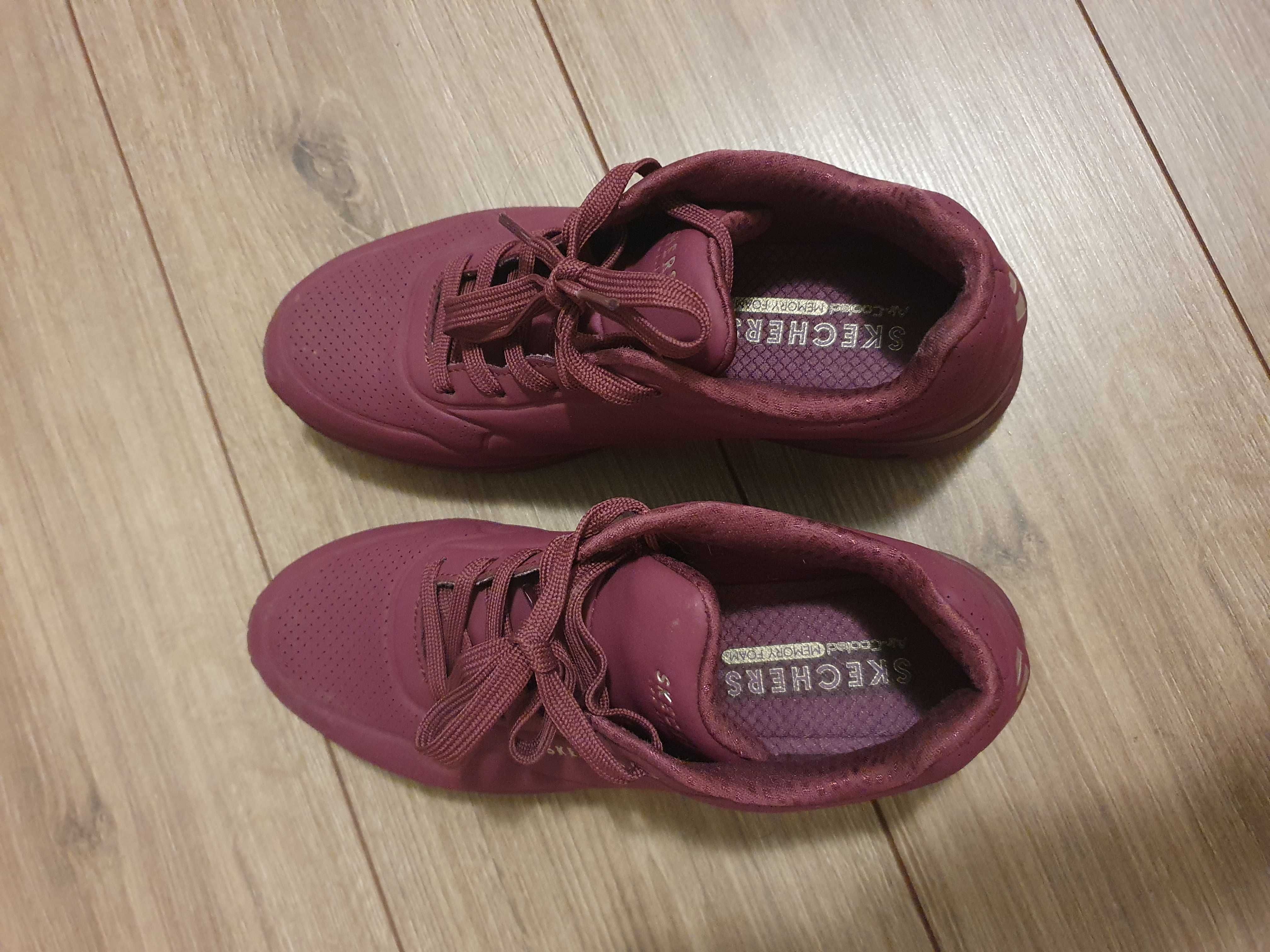 Маратонки Skechers