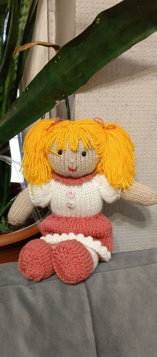 Продам вязанные игрушки