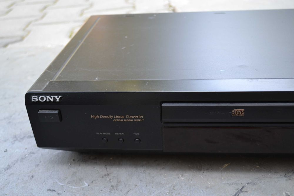 Cd player Sony CDP XE 220