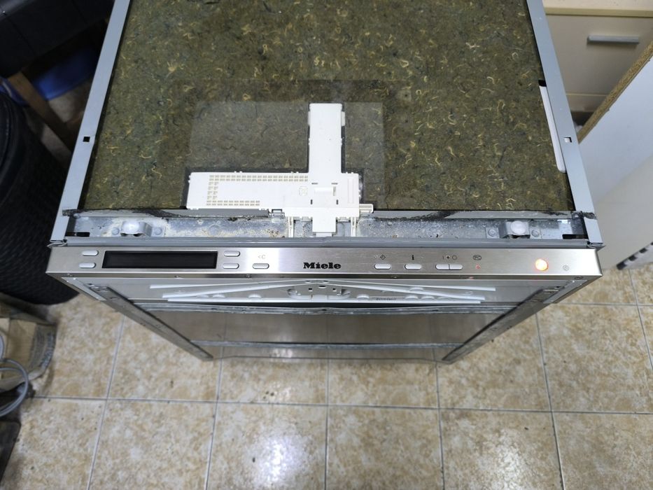 Съдомиялна Miele G 1872 SCVI за вграждане на 60см.