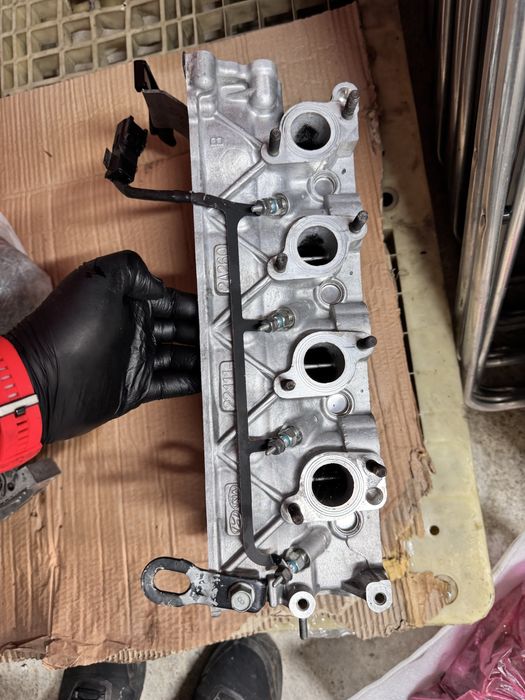 Двигател на части Hyundai Tucson 1.7crdi 2016