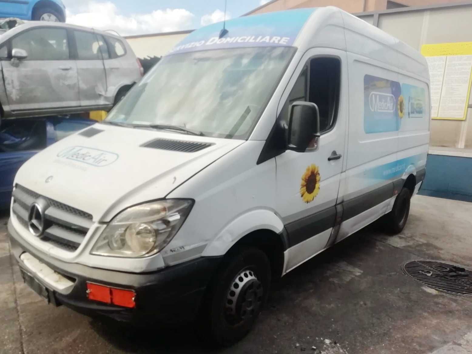 Мерцедес Бенц Спринтер 516 CDI автоматик Sprinter  - само за части