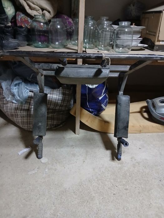 Турник бруся стене,