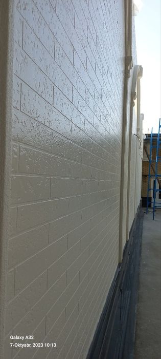 Fasad ishlarini tavsiya qilamiz (shtukaturka va travertin)