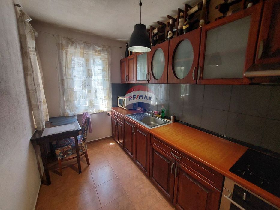 Продава се Тристаен апартамент в Варна, Централна поща - 81 кв.м за 2680 €/кв.м - Снимка #3