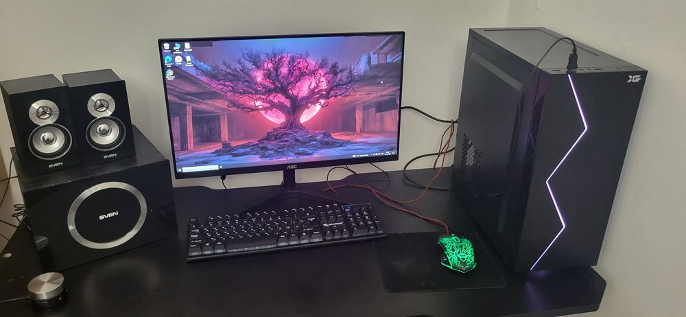 Продаётся игровой компьютер!!