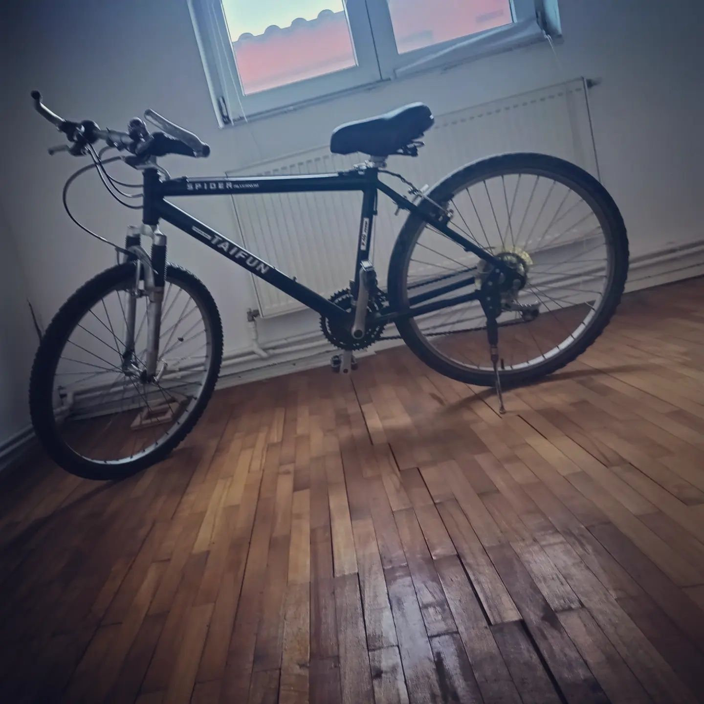 Bicicleta de vânzare la 300