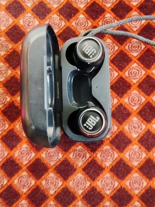 Căști cu bluetooth, blutut , doua perechi jbl