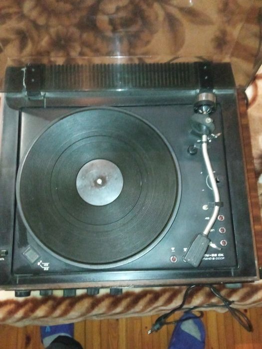 Проигрыватель винила