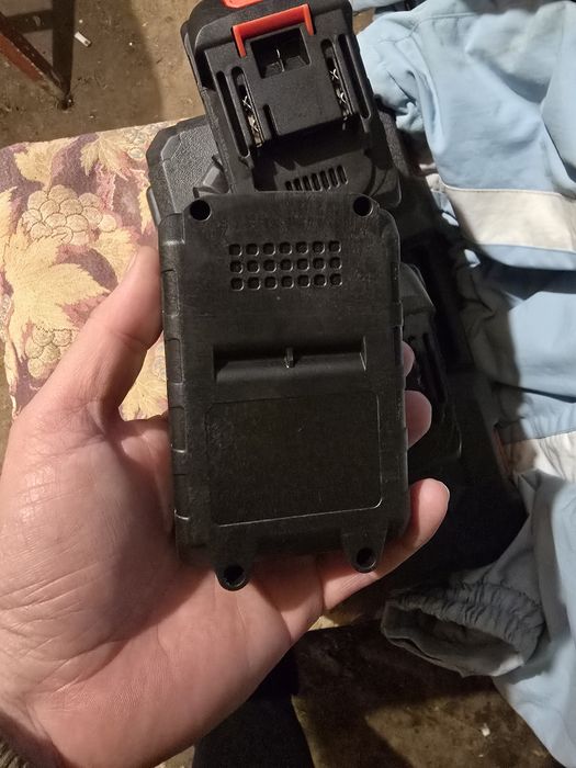 Vând acumulatori / baterii de pentru scule de china