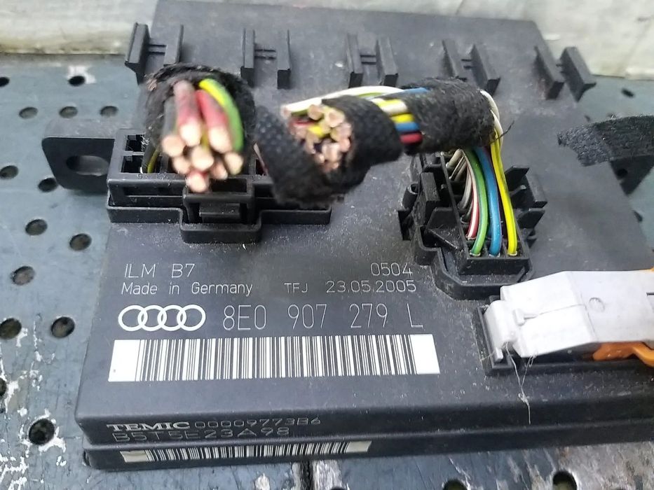 Modul calculator confort audi a4 b7 8e 8e0907279l