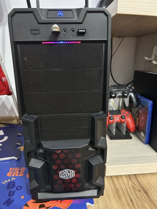 Настолен компютър