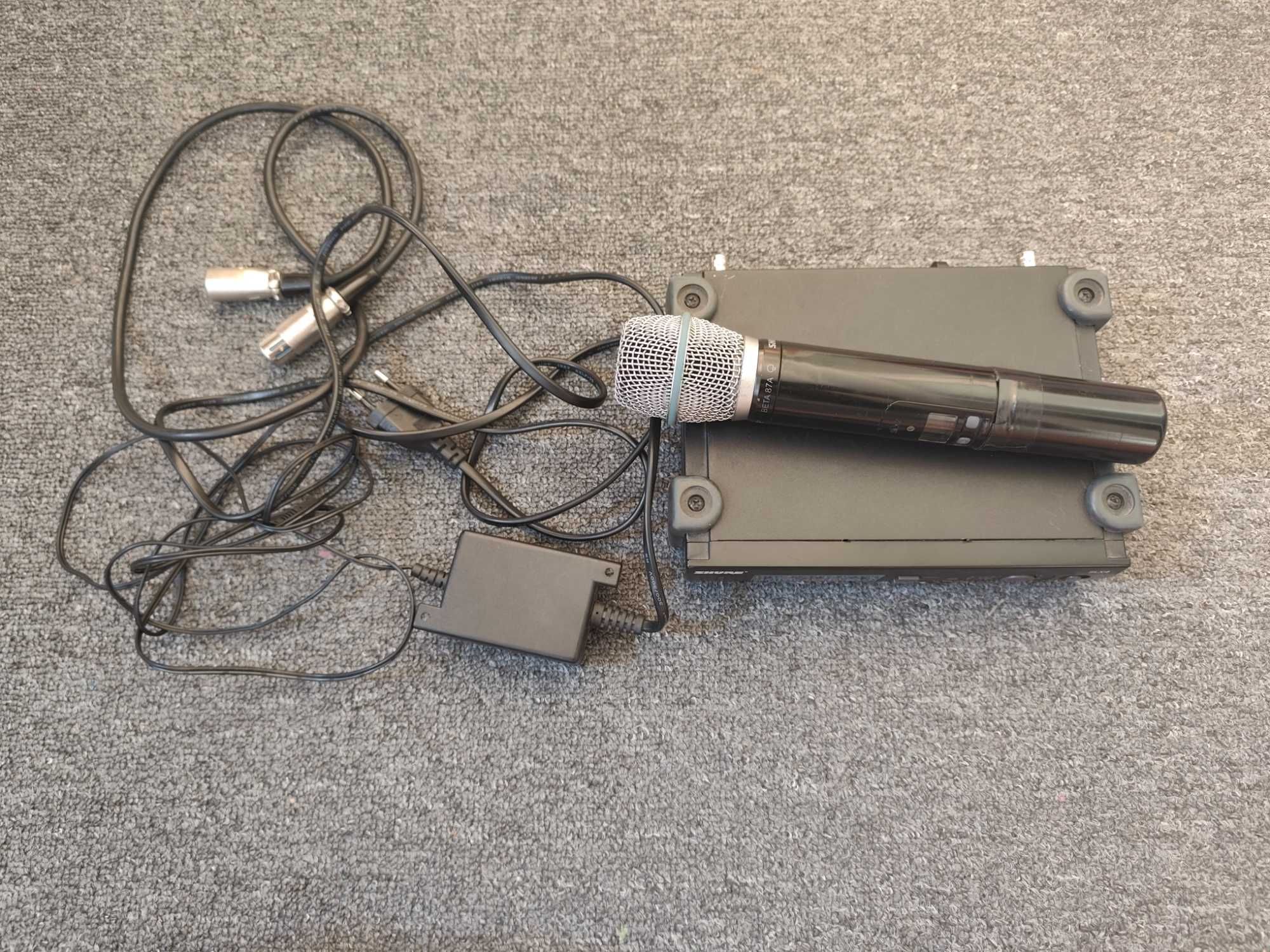 Microfon de mana Wireless Shure SLX24/Beta87A