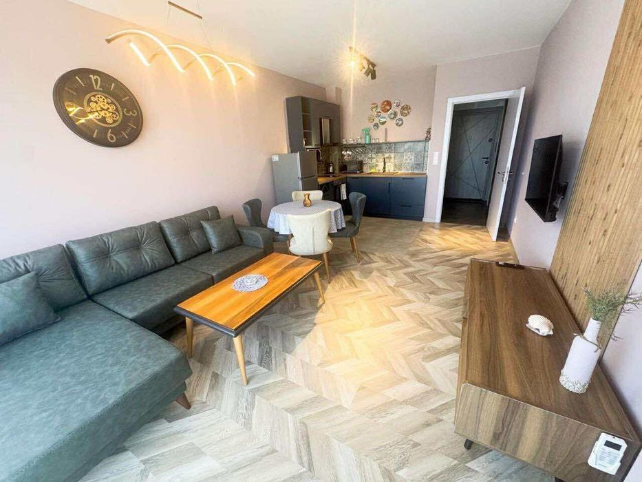 Двустаен апартамент, под наем, Св.Св. Константин и Елена