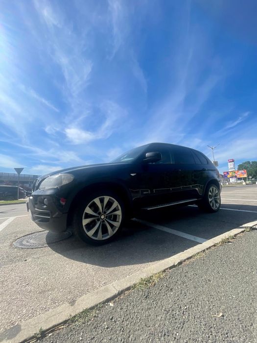 Vand BMW X5 anul 2008