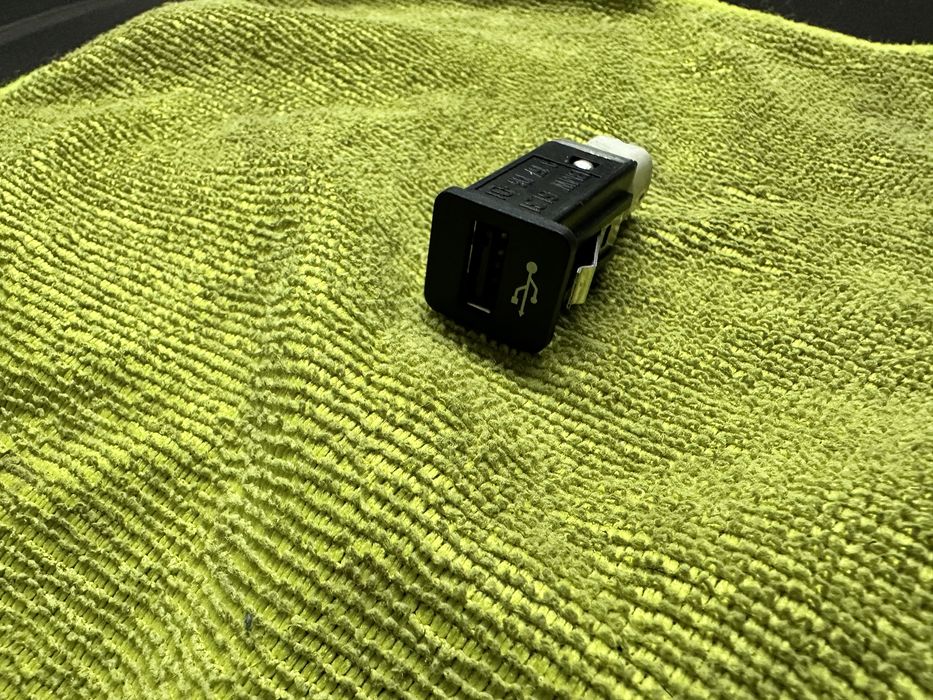 Модули и части от БМВ Ф10/11