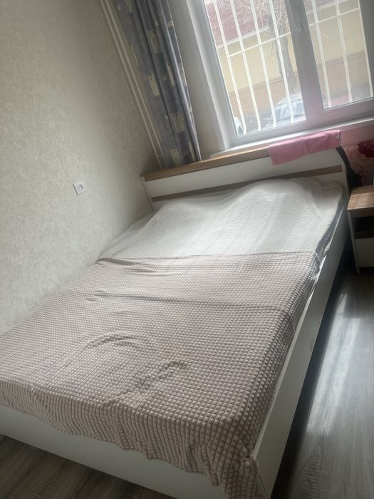 Кровать двуспальная