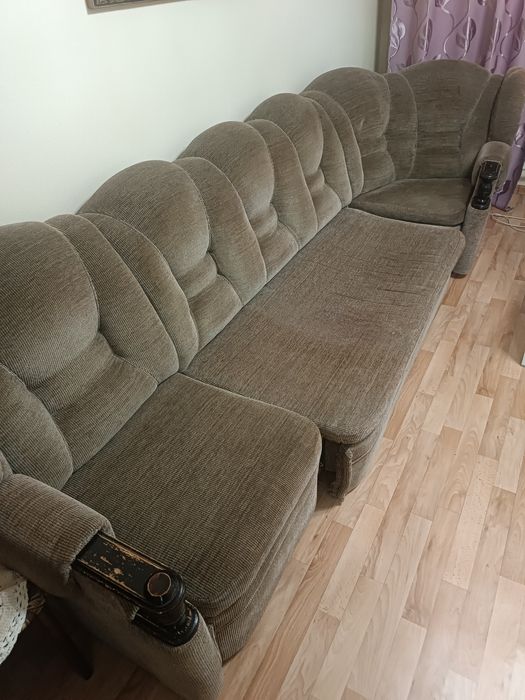 Продаю Диван в хорошем состоянии