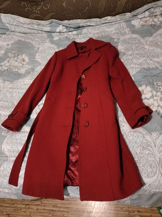 Продам пальто кашемир!