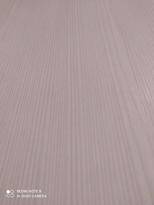 Стол с табуретками