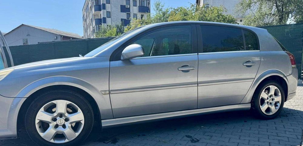 Opel Signum 1.9 cdti automat