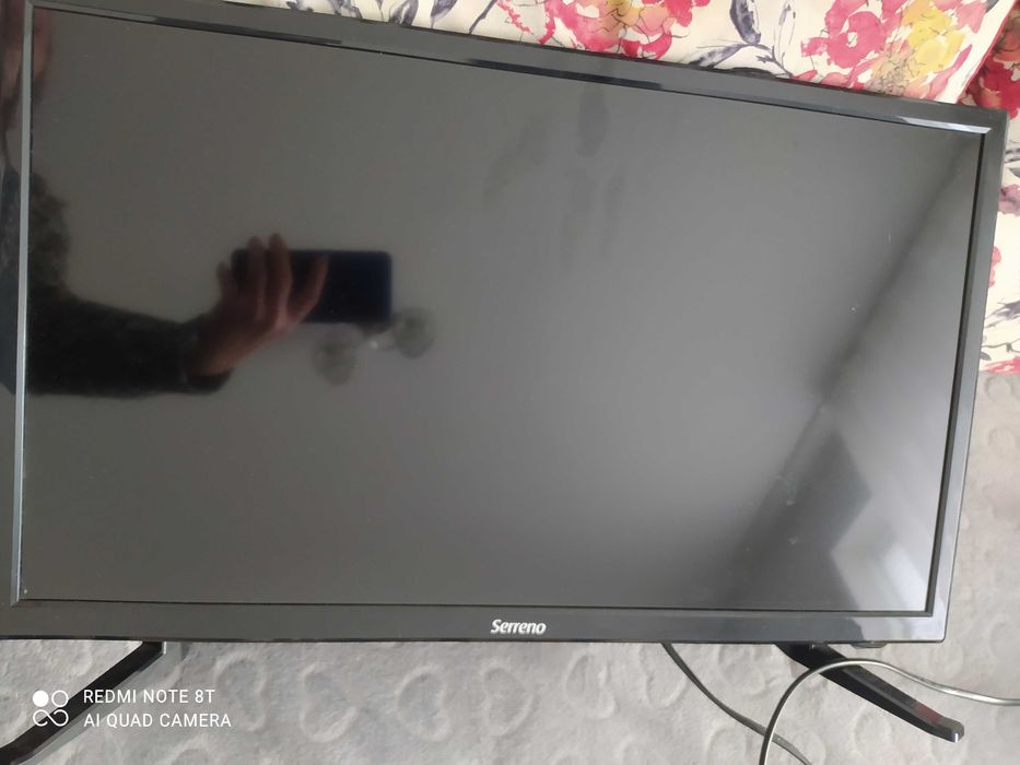 Vând televizor marca Serreno