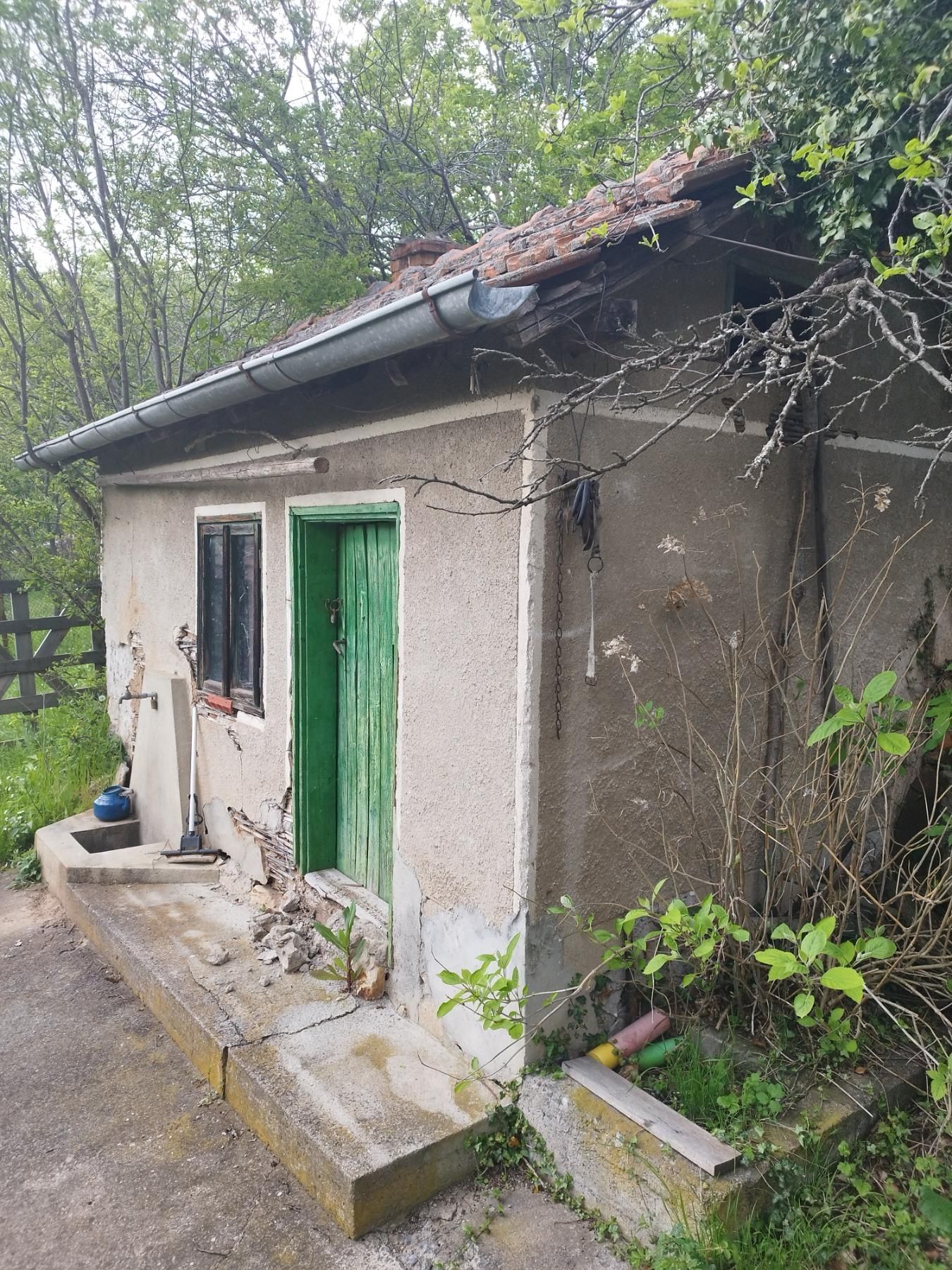 Къща в с. Лесков дол