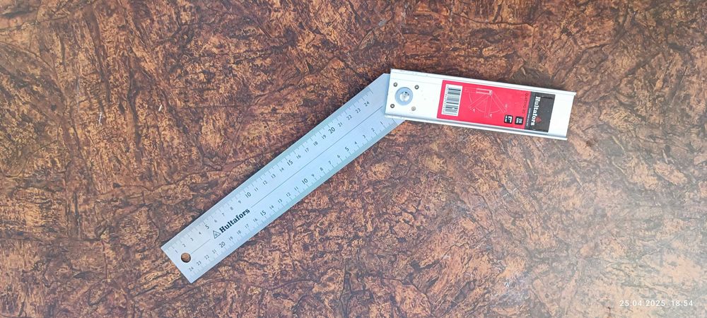 Echer Hultafors Quattro 25 ajustabil 45°, 90° și 135°