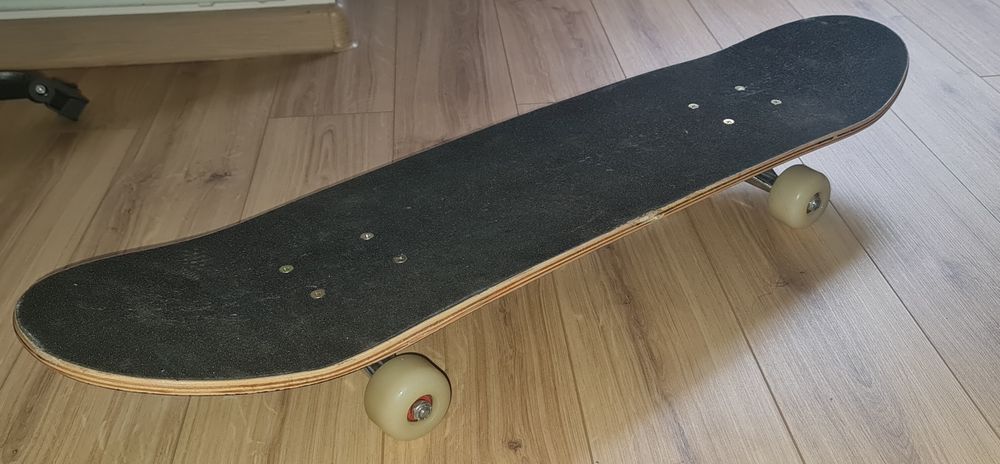 Skateboard 7.75 inch, roti 50mm pe rulment