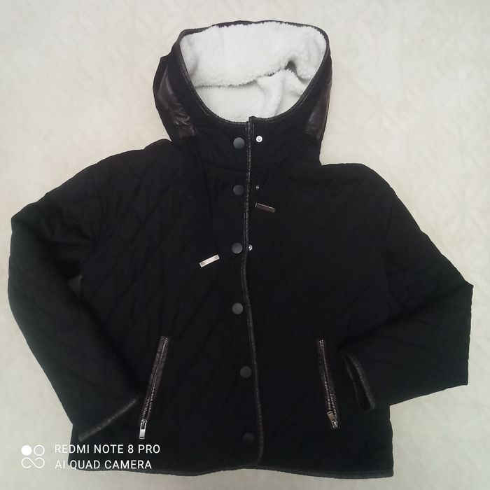 Фирменная, стильная куртка размер 48