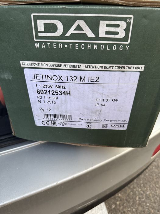 Vand hidrofor si pompa dab