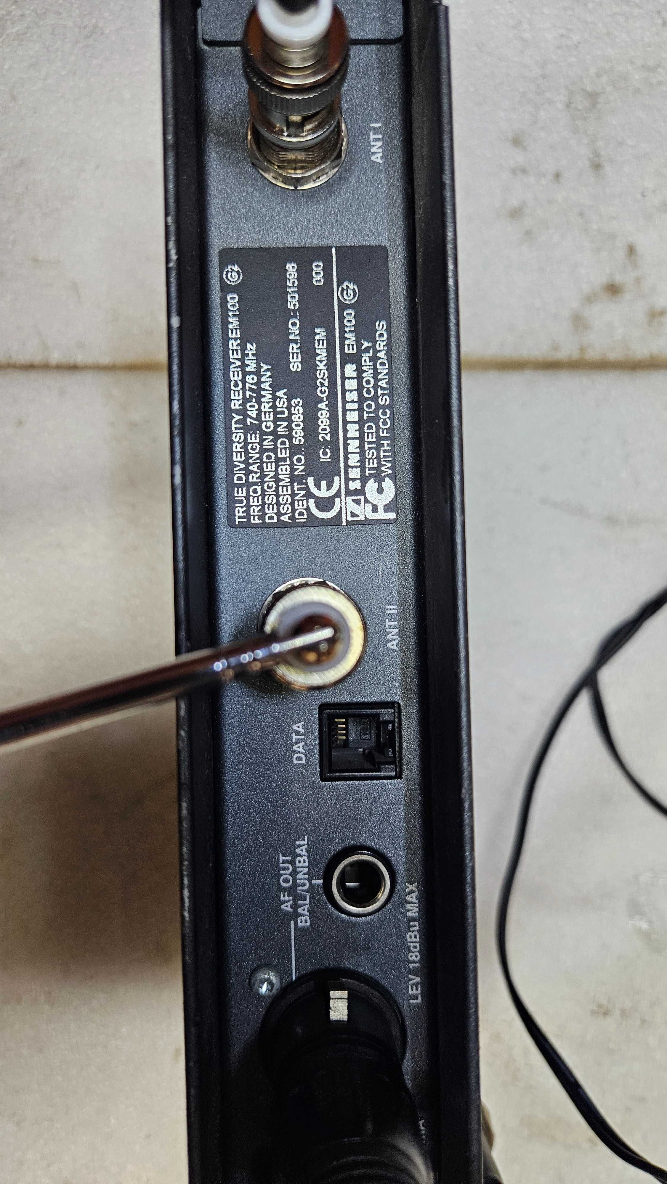 Sennheiser EM100 G2 microfon si receptor wireless  740-776Mhz
