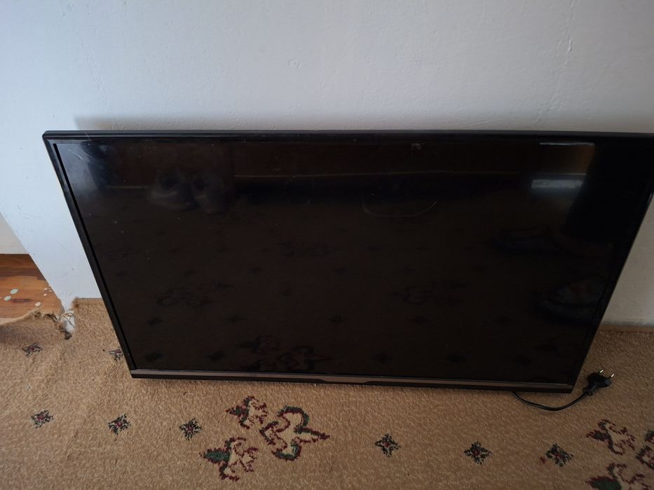 Телевизор HYUNDAI