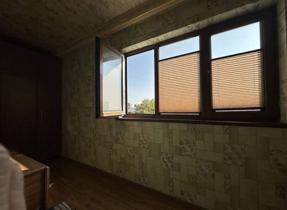 Срочно! Квартира на Ойбек -Шох мед центр 2/6/9 общ пл 63м