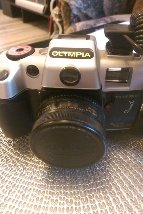 VAparat fotografiat Olympia DL2000A Japan

- 50mm 1:6,3 optical lens