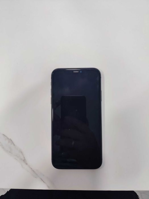 Iphone 11 BLACK 64GB 100%battery