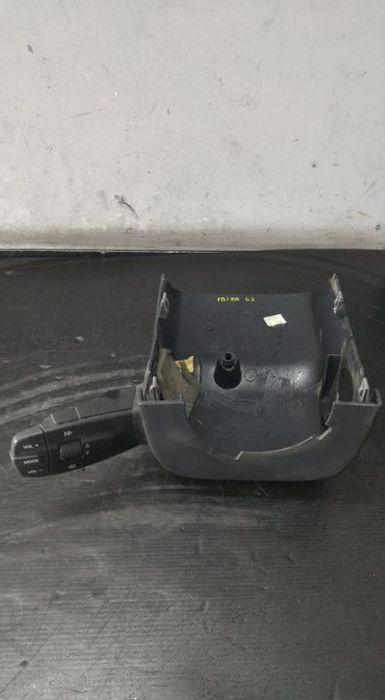 Carcasa volan cu maneta radio seat ibiza 6j 5j0959849 6j0858559